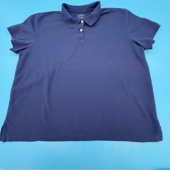 L.L. Bean Women’s Polo Shirts XL - Navy and Light Blue Two for the Price of 1 - Picture 8 of 14